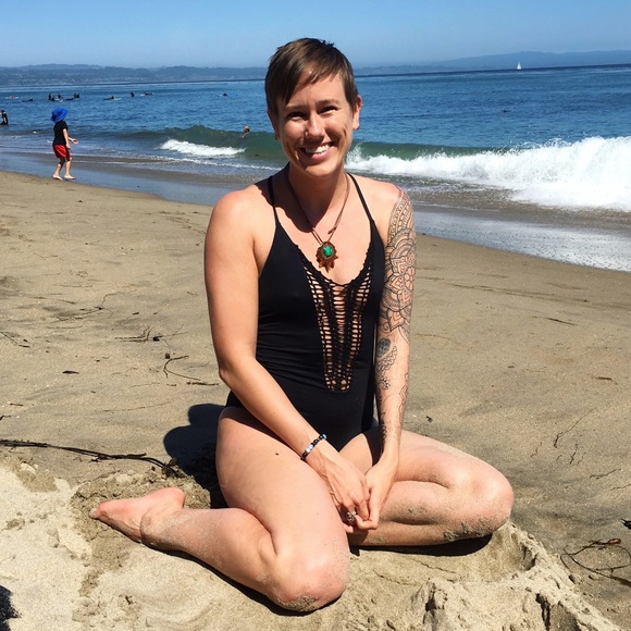 Instagram: @zen.yoga.jen - Picture 4 of 6